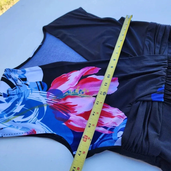 T Tahari Womens Sheath Knee Length Dress Blue Red Black Floral Stretch Zip Sz S - Picture 8 of 11